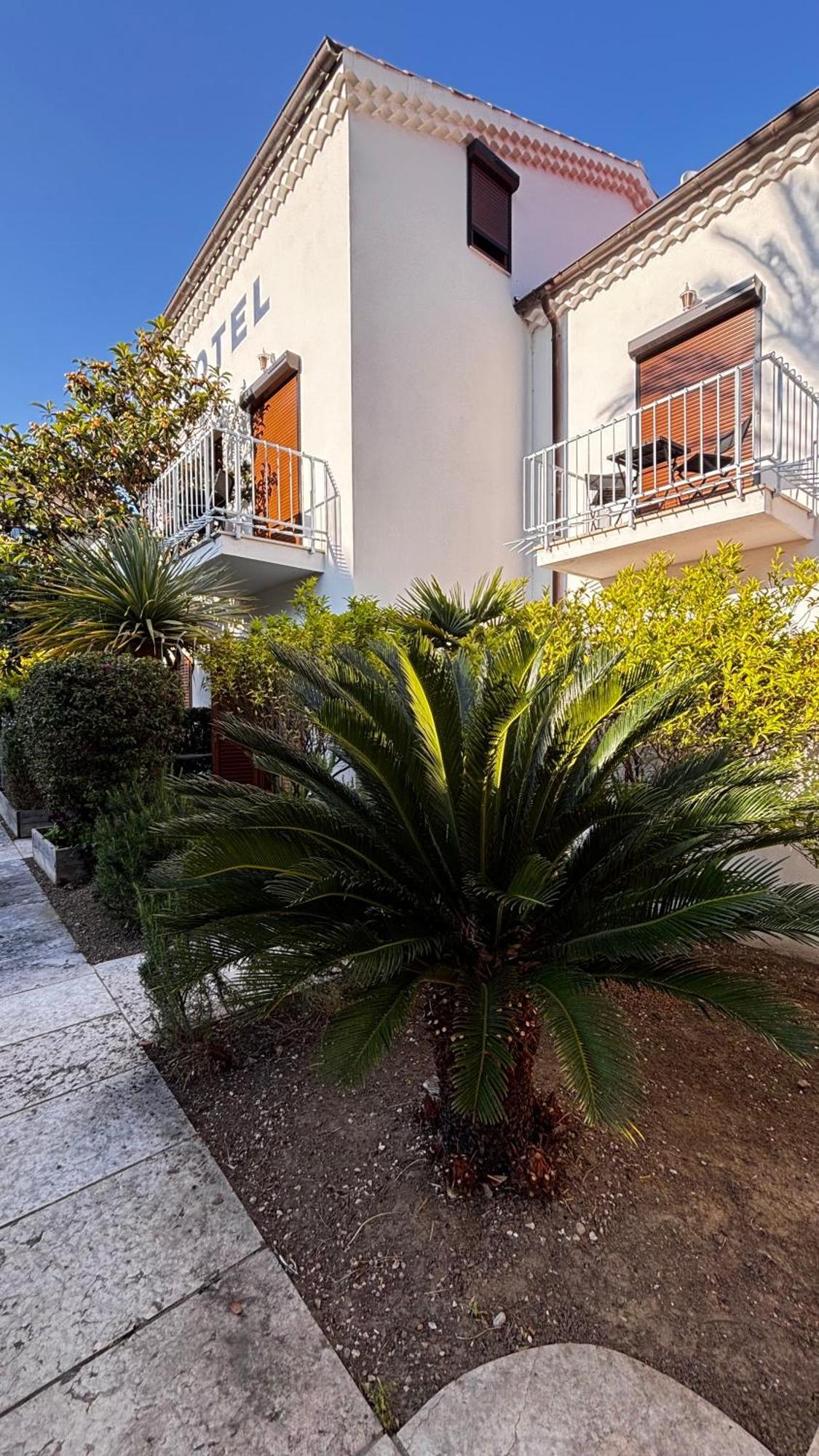 Hotel La Bastide Le Lavandou Zewnętrze zdjęcie